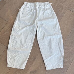 ABERCROMBIE HORSESHOE White Casual Pants